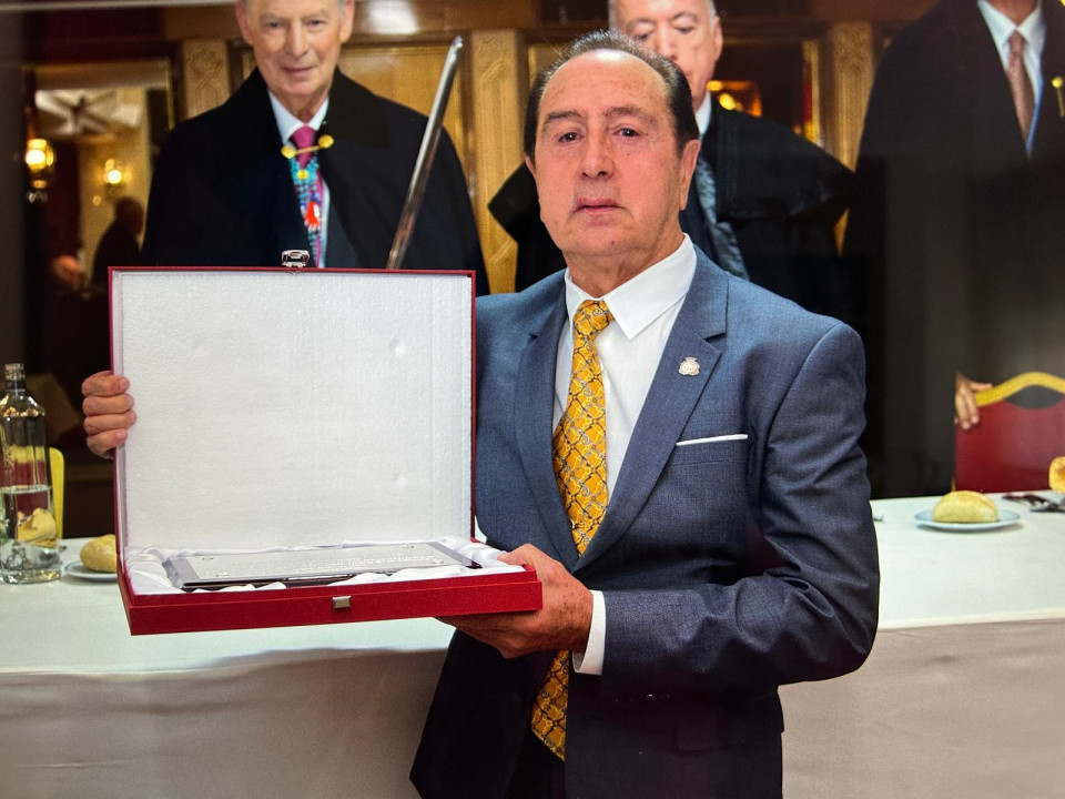 Ubaldo Pérez, recibe el Premio especial de la Orden por su continuada dedicación