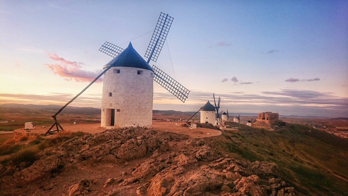 Consuegra, Cerro del Calderico en Toledo, Conjunto de ;Molinos y Castillo
