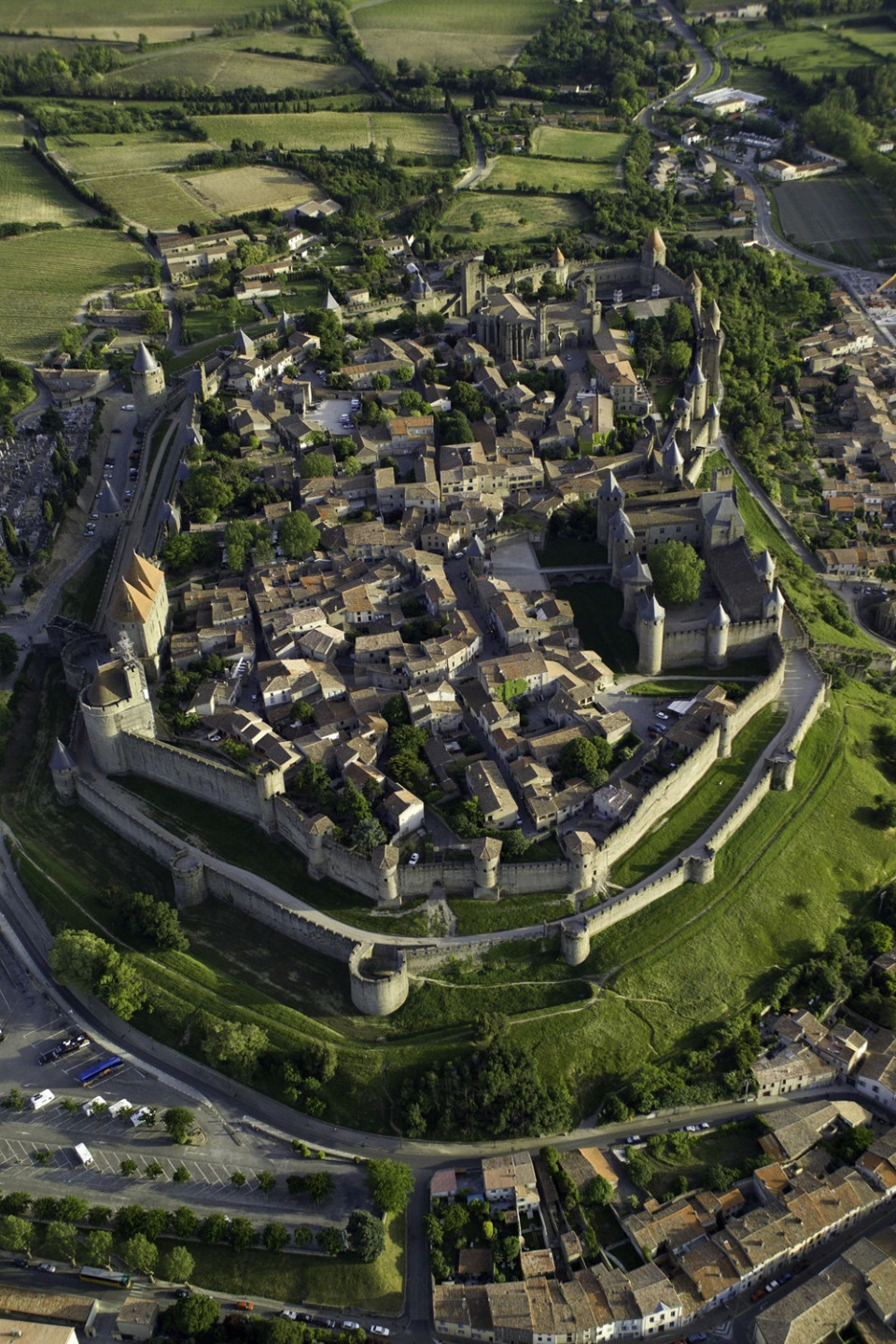 Carcasona, vista aérea, @p benoist adt aude