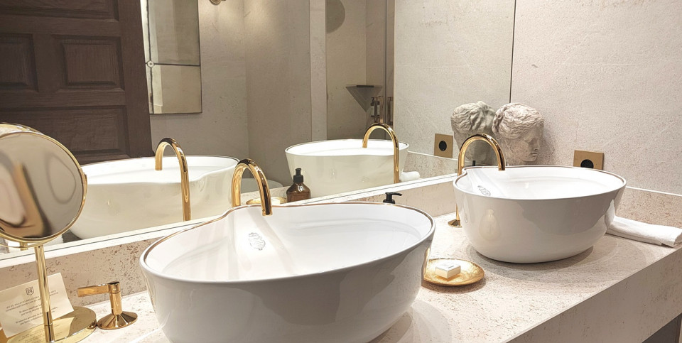 Detalles baños Helguera