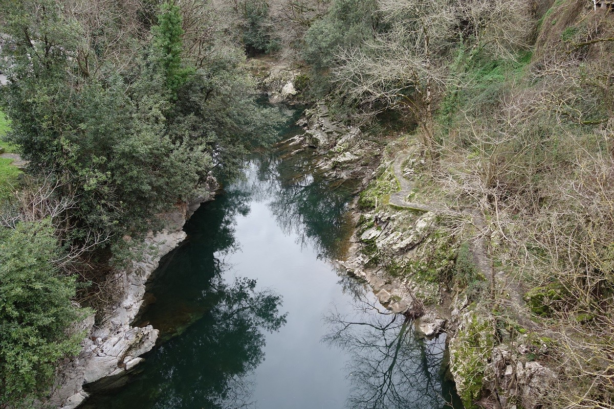 Ru00edo Pas, en Puente Viesgo, Cantabria