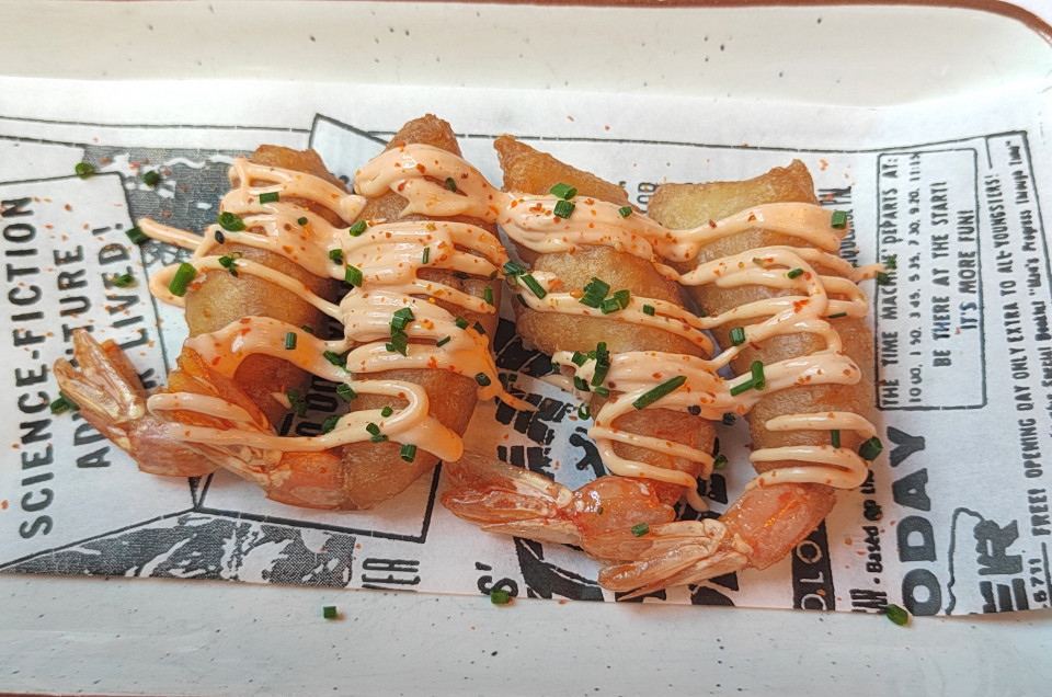 Colas de langostinos en tempura