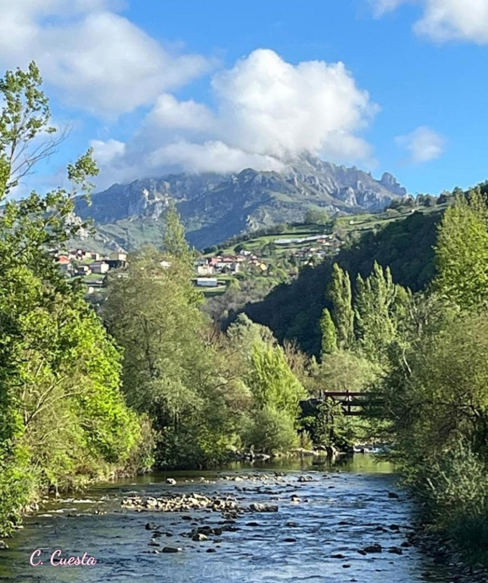 Río Nalón y Peña Mea