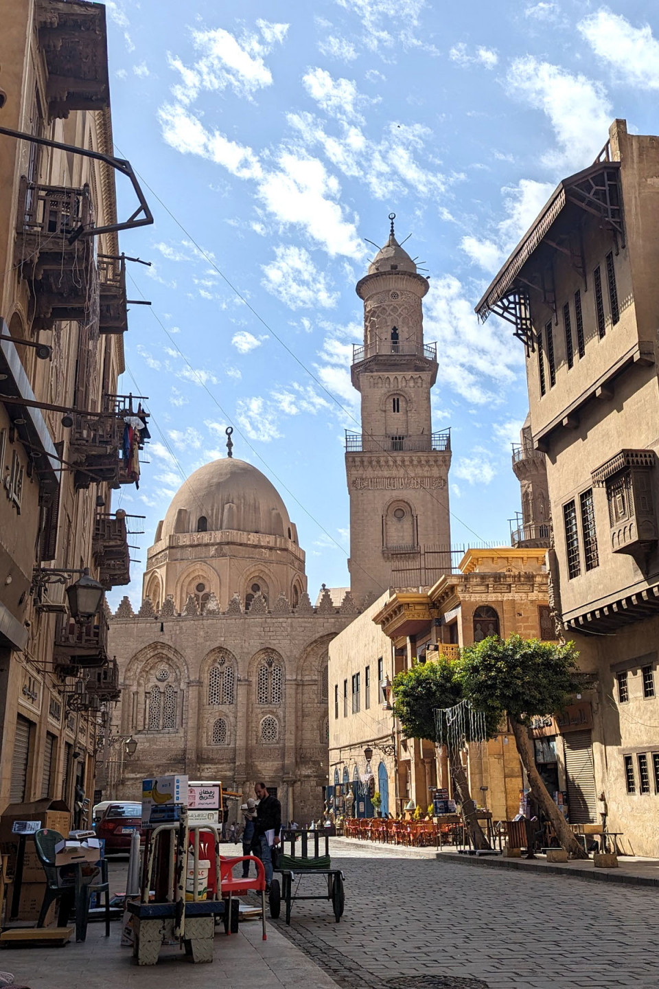 Al Muizz Street