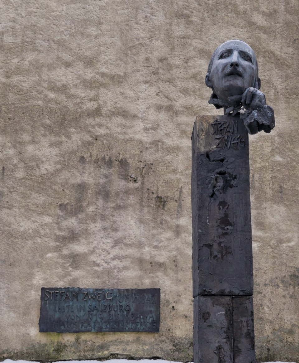 Monumento a Stefan Zweig, en Salburgo