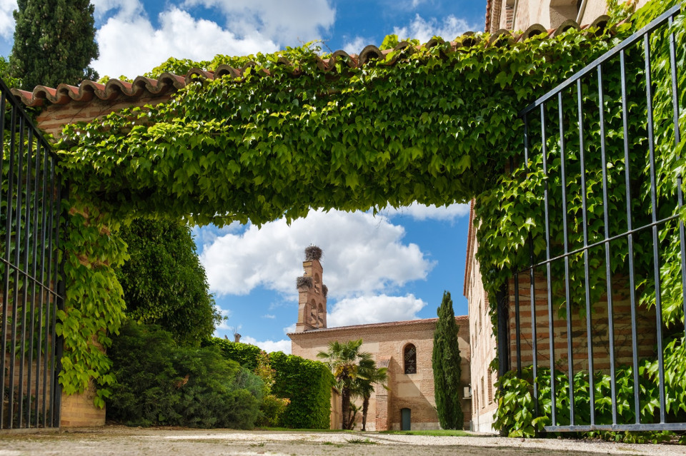 Castilla termal olmedo exterior jardines