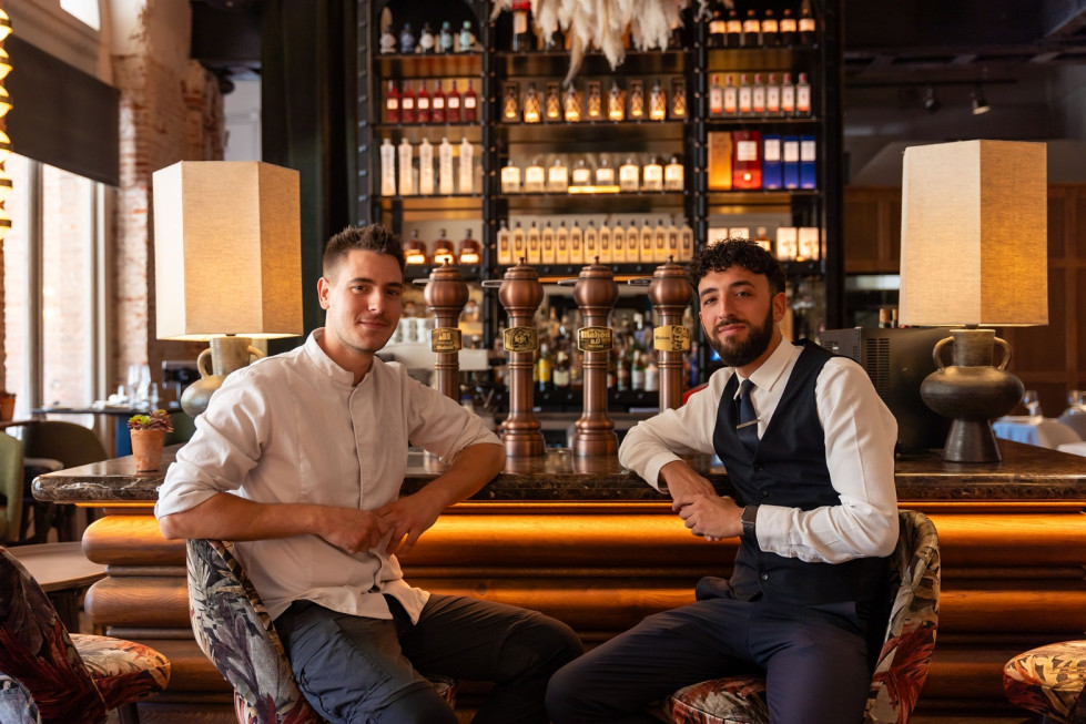 Ander Galdeano ( izq) y Sergio Adán