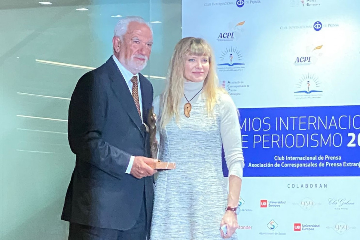 Berry, representante de Serrat y Armelle, presidenta de ACPE