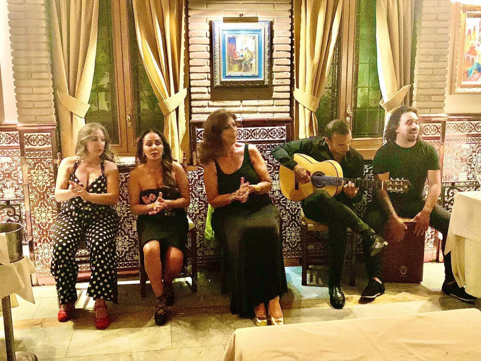 Cuadro flamenco, La giralda