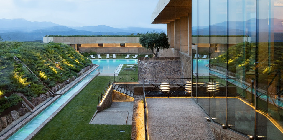 Piscina  Hotel Esperit Roca