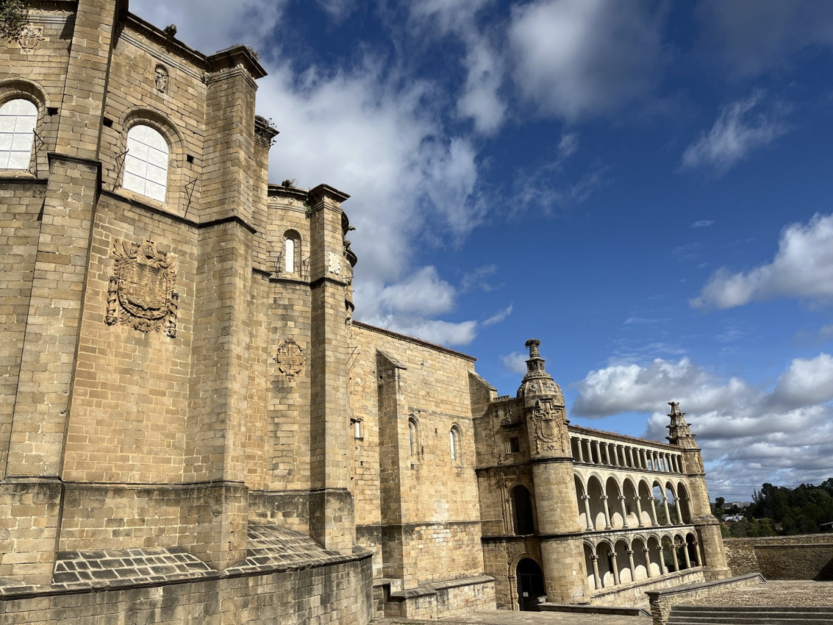 Alcantara. Conventual de San Benito