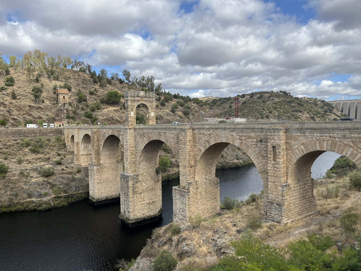 Alcu00e1ntara. Puente romano