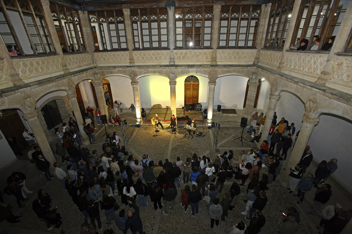 Noche Blanca del Patrimonio, Toro