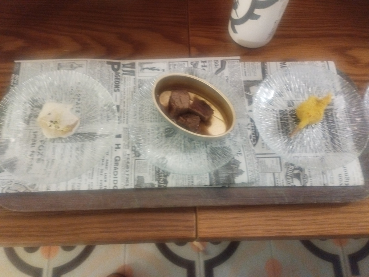 Diferentes platos que componen el menú elaborado.