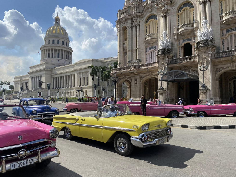 La Habana, los coches americanos un icono imprescindible
