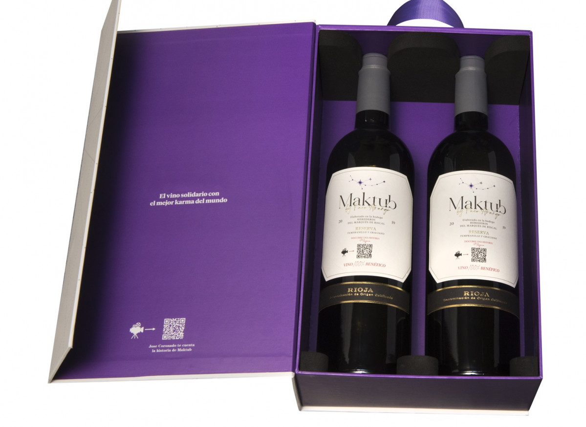 MAKTUB ESTUCHE DOS BOTELLAS ABIERTO