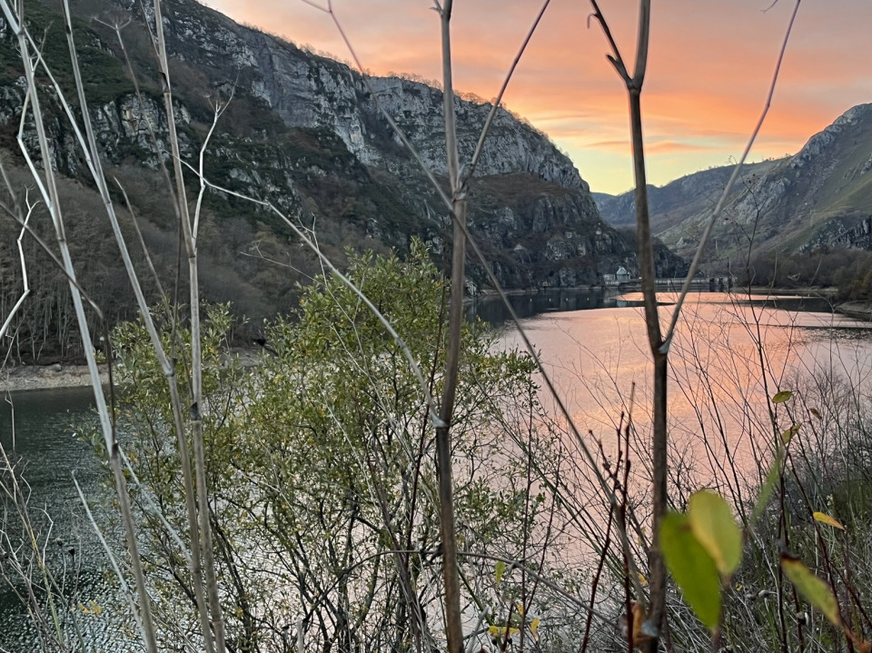Paisaje en las cercanías del pueblo de Caleao