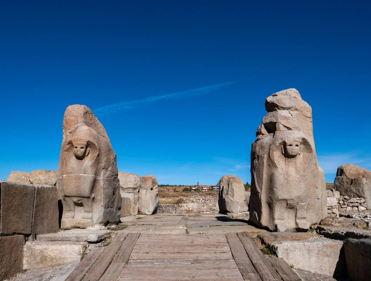 Alacahu00f6yu00fck u00a9shutterstock 