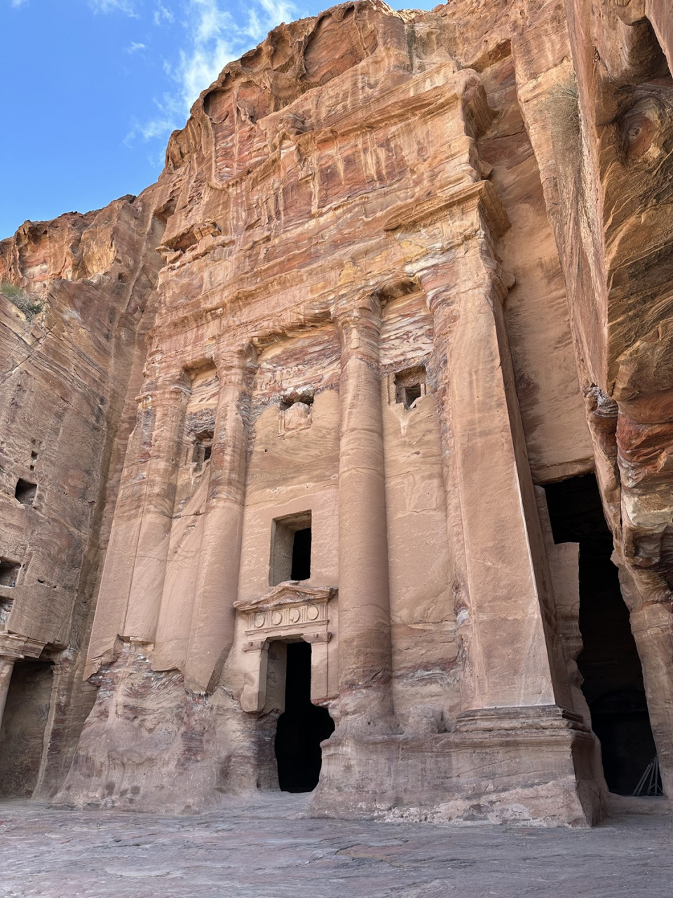 Petra, Tumba de Urna