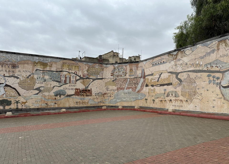 Mural de mosaico en Madaba, Jordania, @Antón Alonso