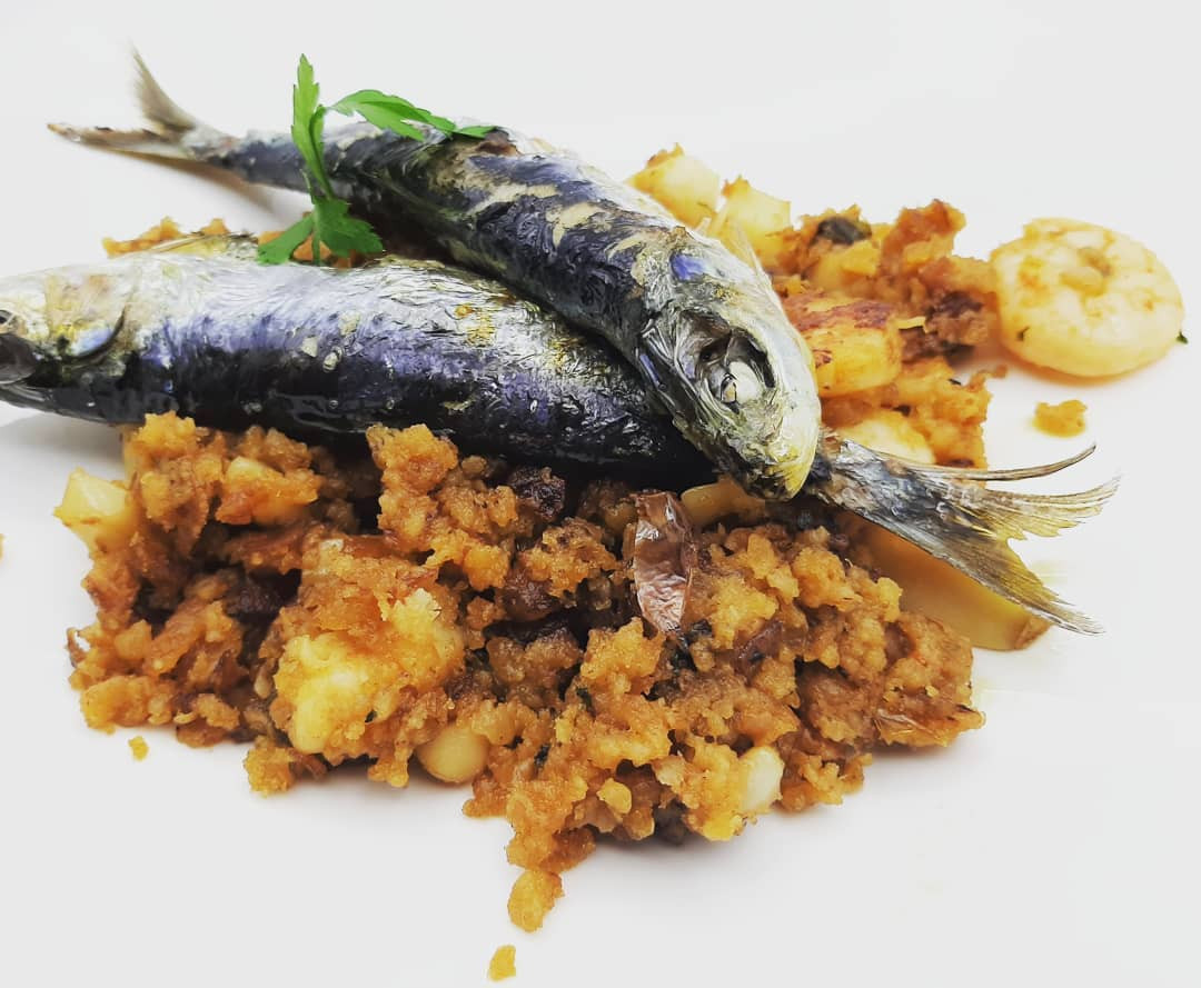 Migas con sardinas, Huelva