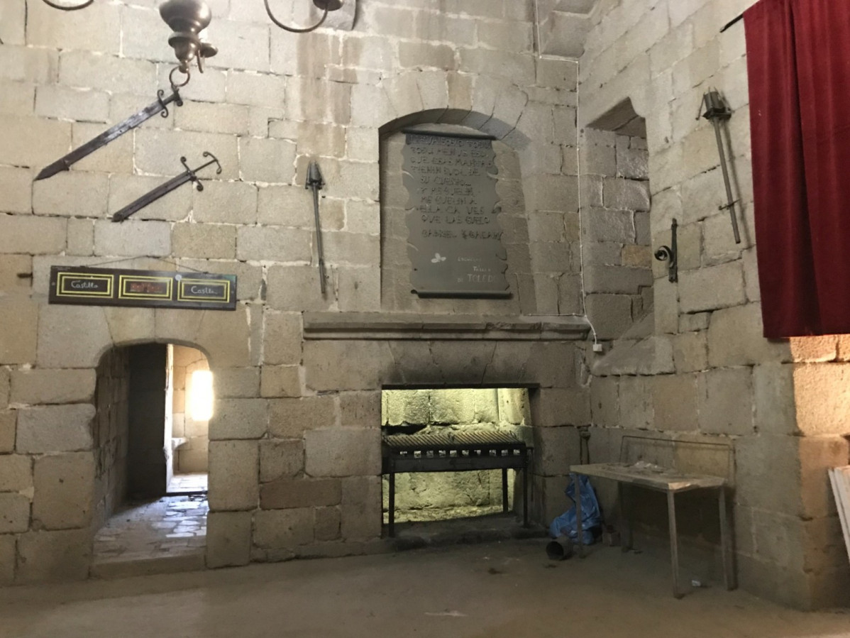 Granadilla,Sala Interior del Castillo