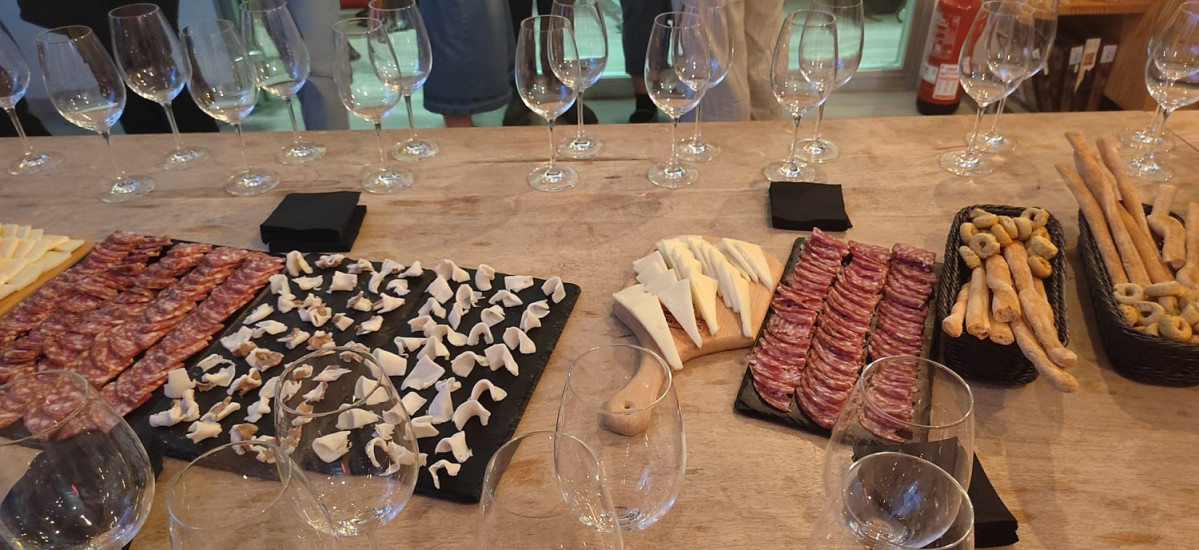 Cata maridaje vinos y embutidos toscanos en Madrid