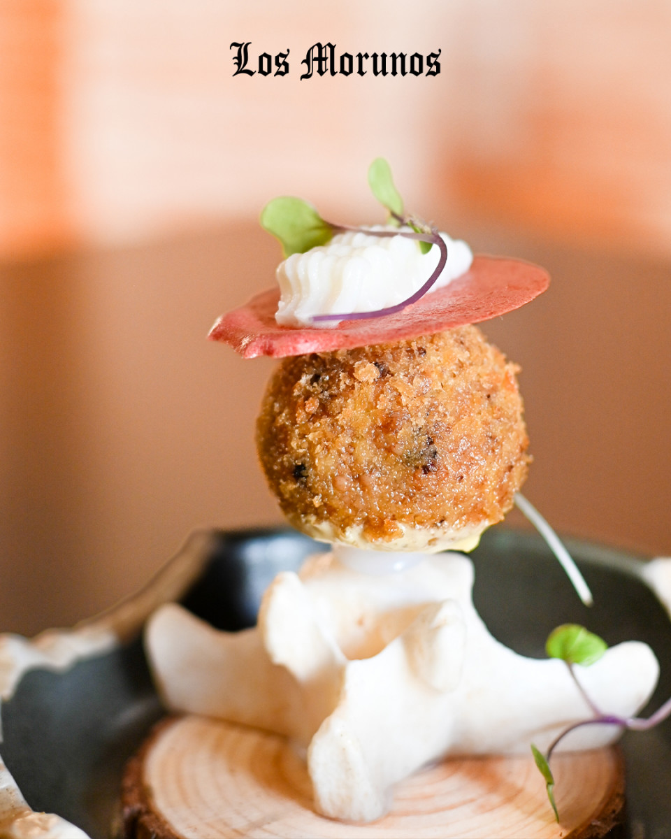 Croqueta de rabo de toro estofado, Restaurante Los Morunos, puro placer