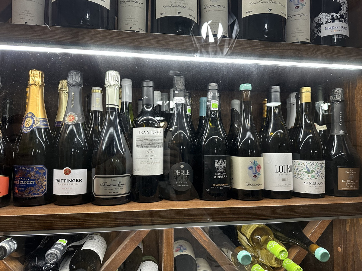 Mariela Gastro Bar, Villarobledo, Excelentes referencias de vinos