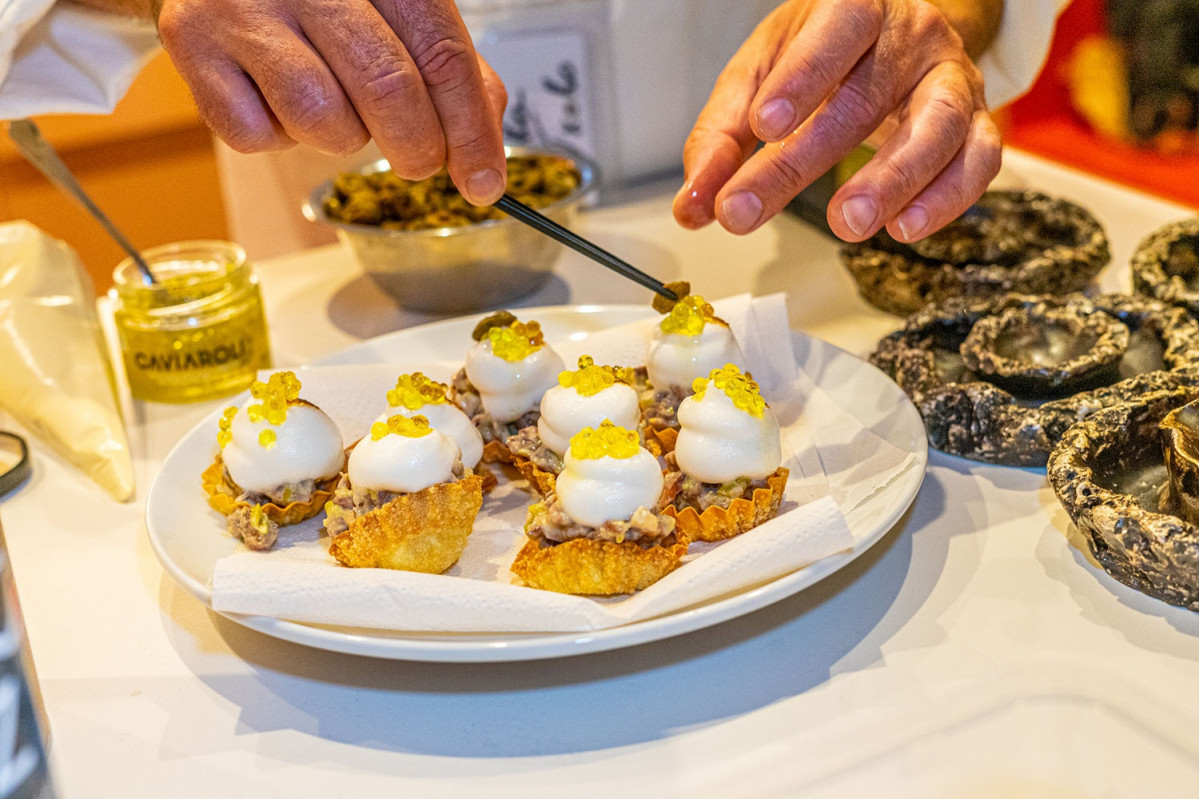 Preparaciu00f3n Izar pintxo campeonato Euskadi 2024 (1)