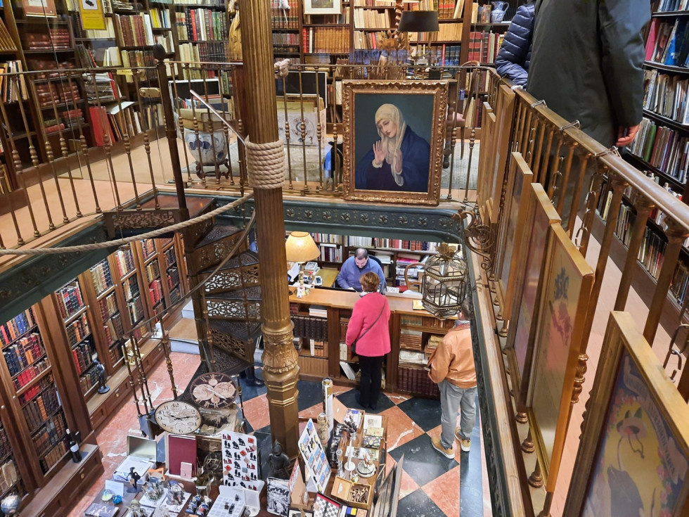 LIBRERIA MIRANDA foto 1