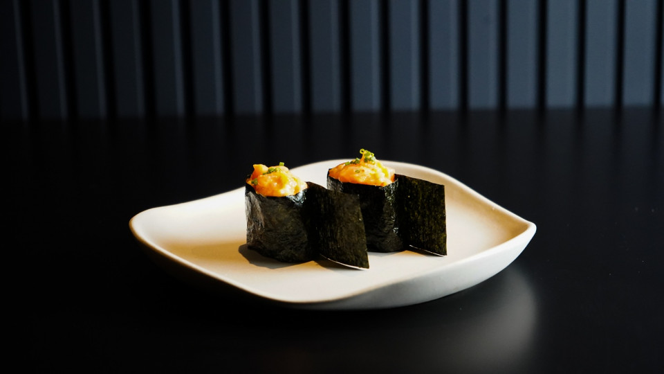 Gunkan Salmon  Zoku