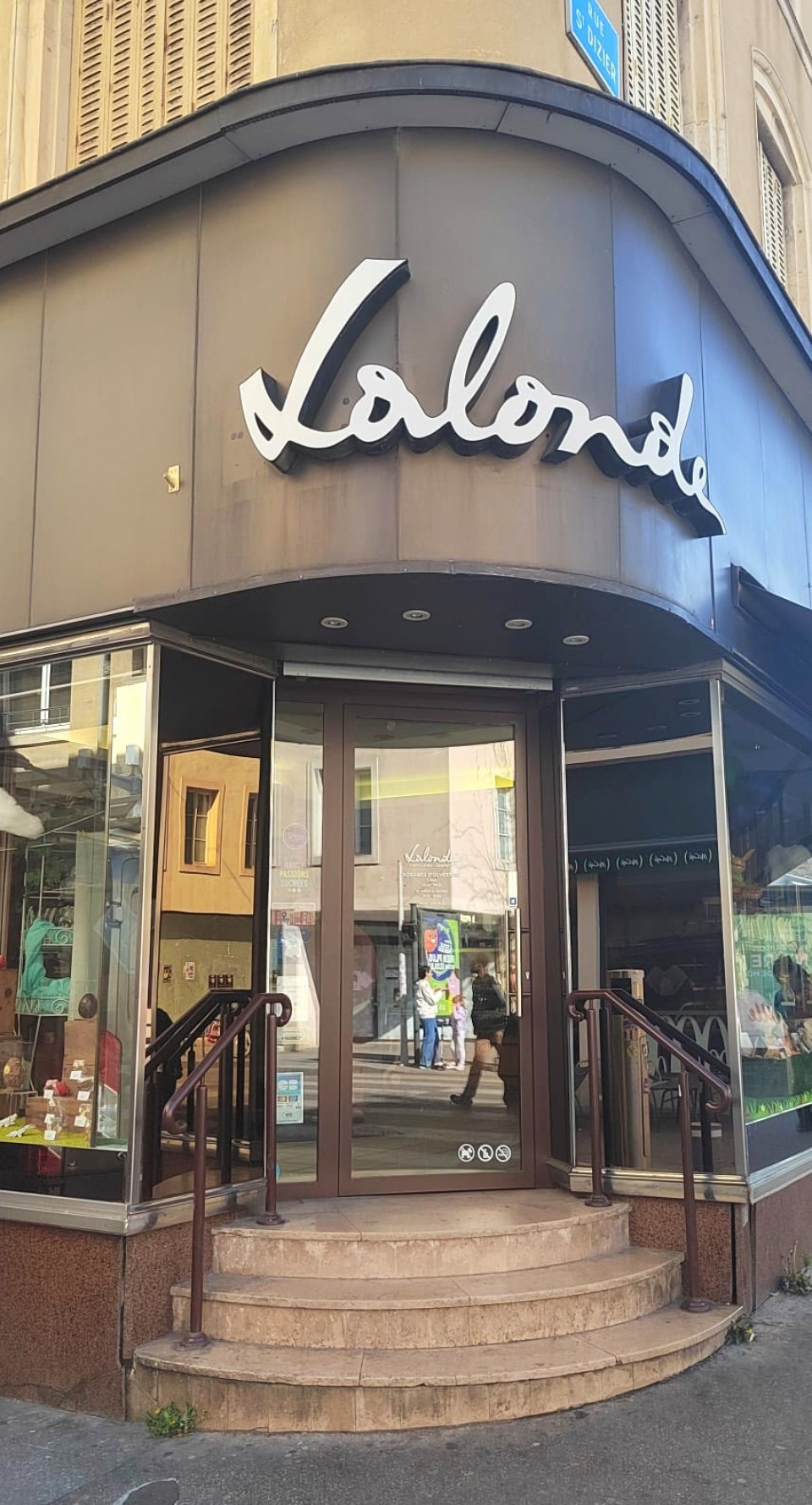 Lalonde, tienda de dulces, en Nancy
