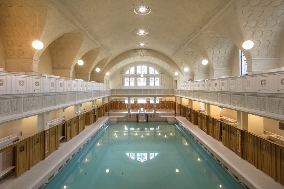 Baños municipales  piscina grande Patrick Bogner OTSR