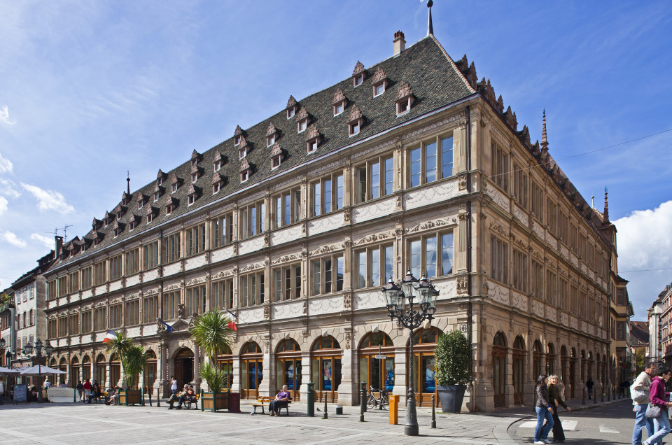Cámara de Comercio e industria, sede del comptoiir des vignerons Christophe Hamm OTSR