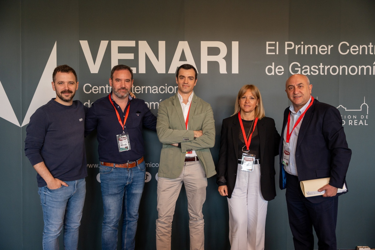 Miguel Carretero chef Santerra Alejandro Carretero enu00f3logo Mengano Wines Jaime Hurtado gerente ASICCAZA Sonia Bellido CEO de Bodegas Familia Bellido Florencio Rodriguez director Venari