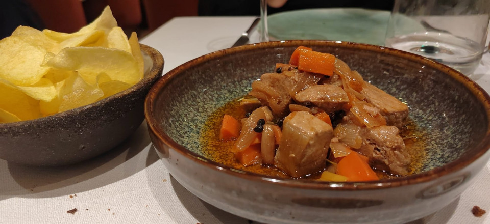 Ventresca de atún en escabeche