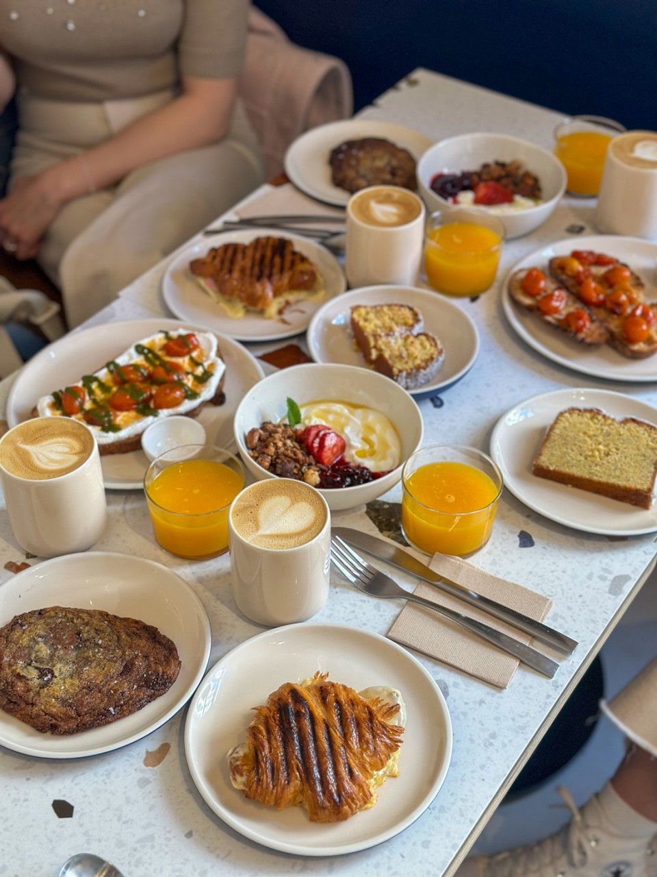 BRUNCH Beik Beik