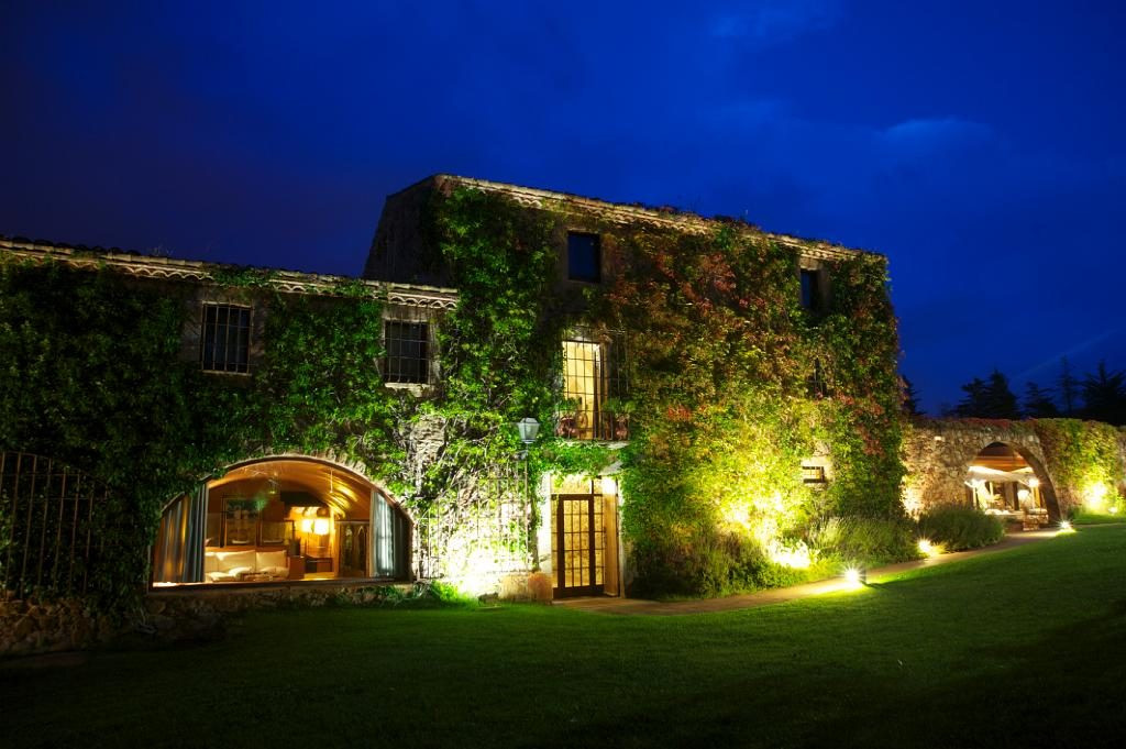 Exterior, iluminado