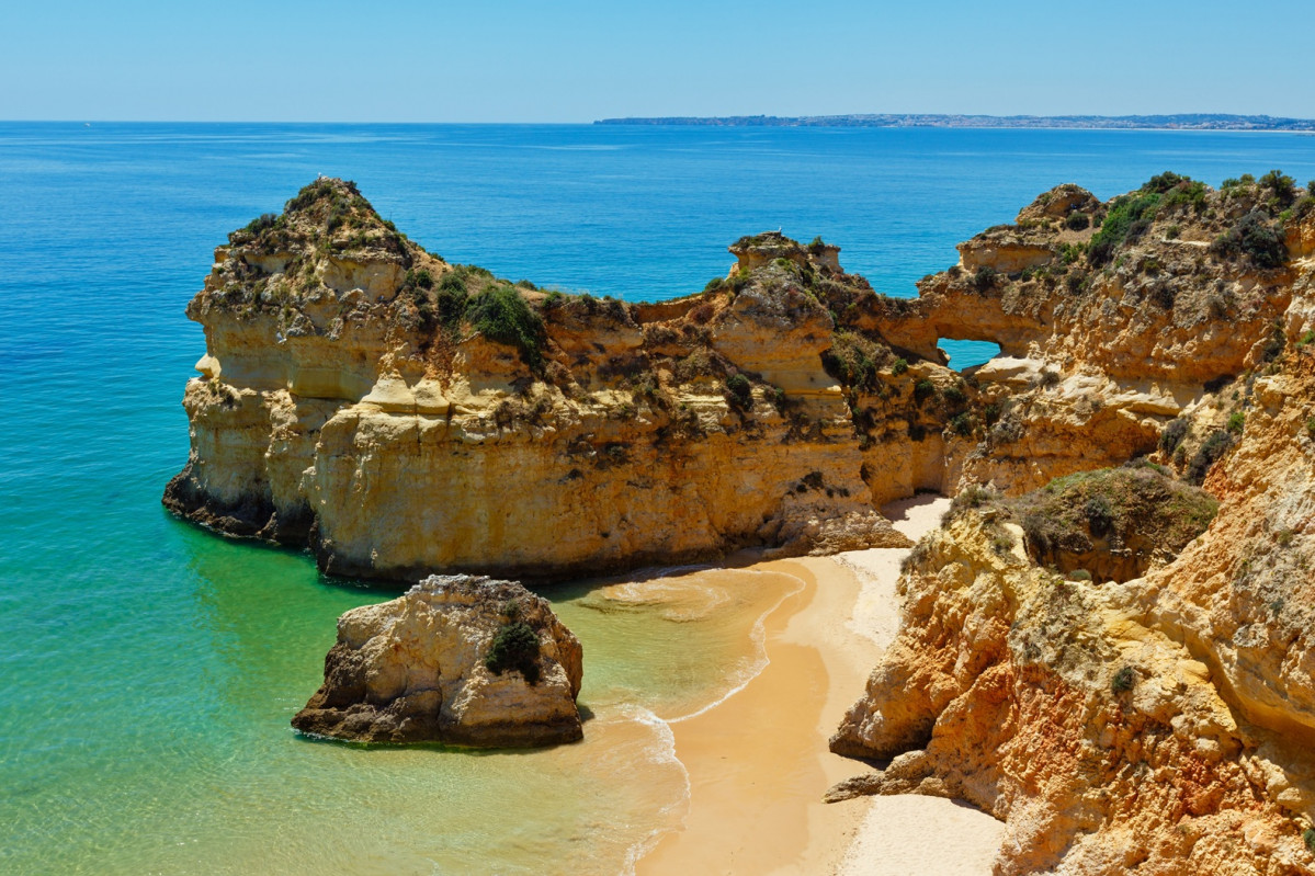 Praia dos Treu0302s Irmau0303os, Algarve (Portugal) 1