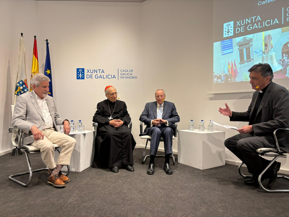 Xose María Palmou, Antonio Rouco, Jose´Maria Alvarez del Manzano y Andrés Ramos, participantes en el coloqui posterior