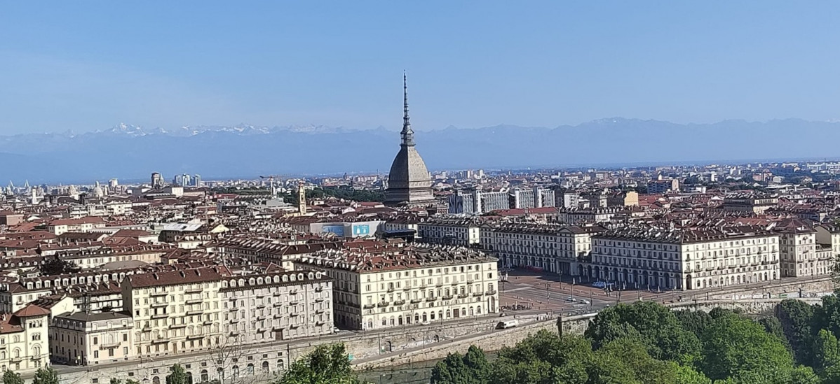 Turu00edn, Vista general