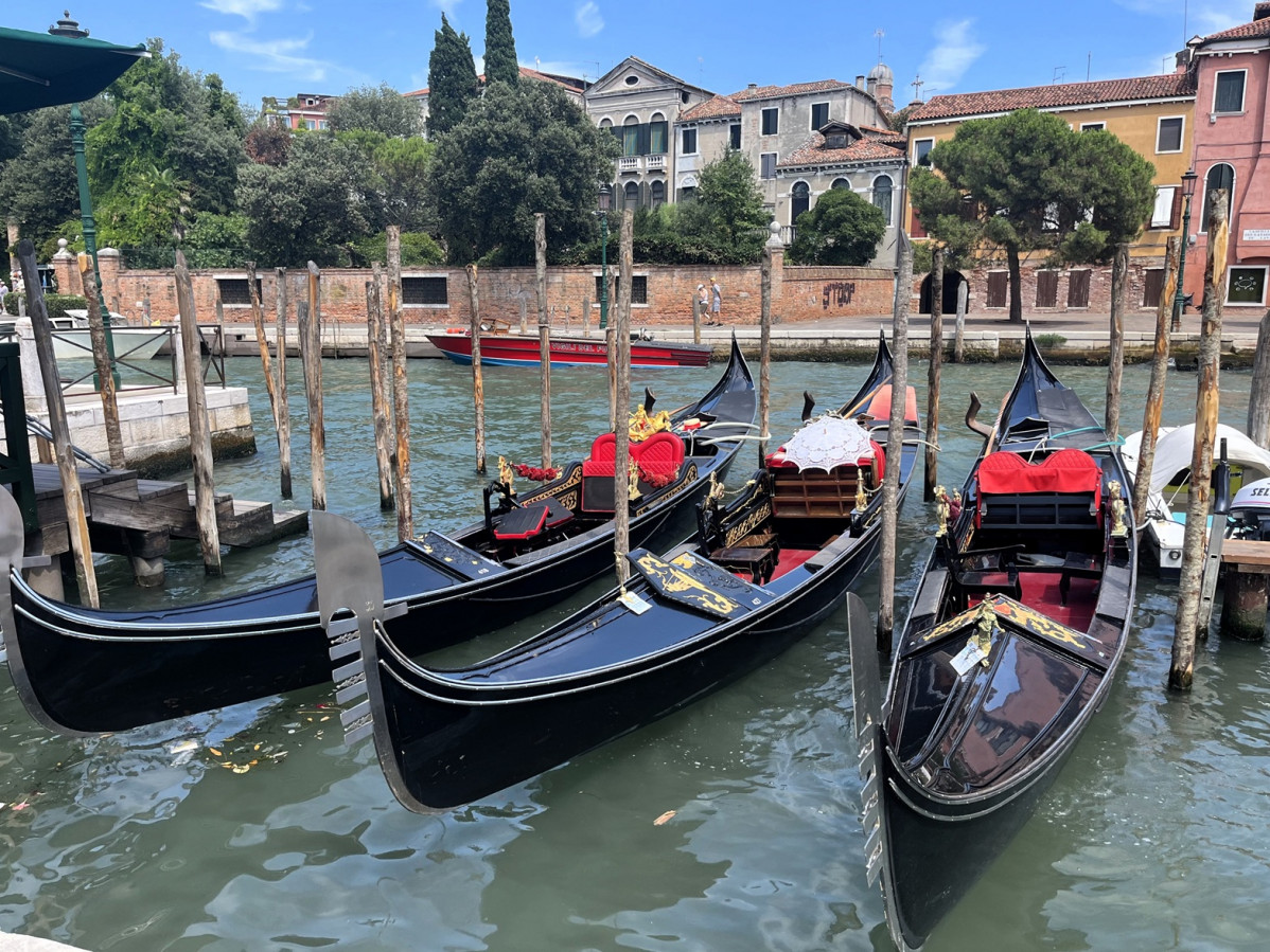 Venecia, Las famosas gu00f3ndolas venecianas