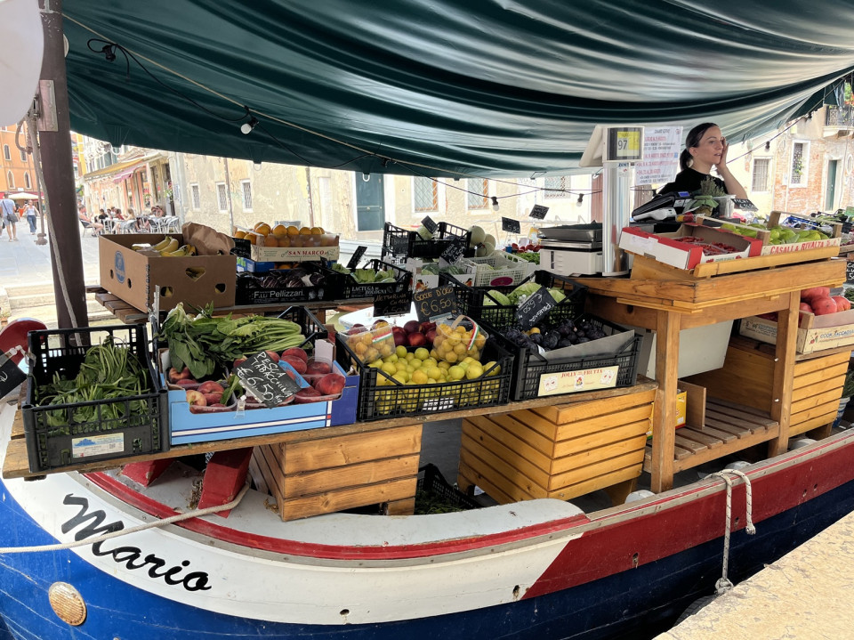 Venecia, Mercado flotante