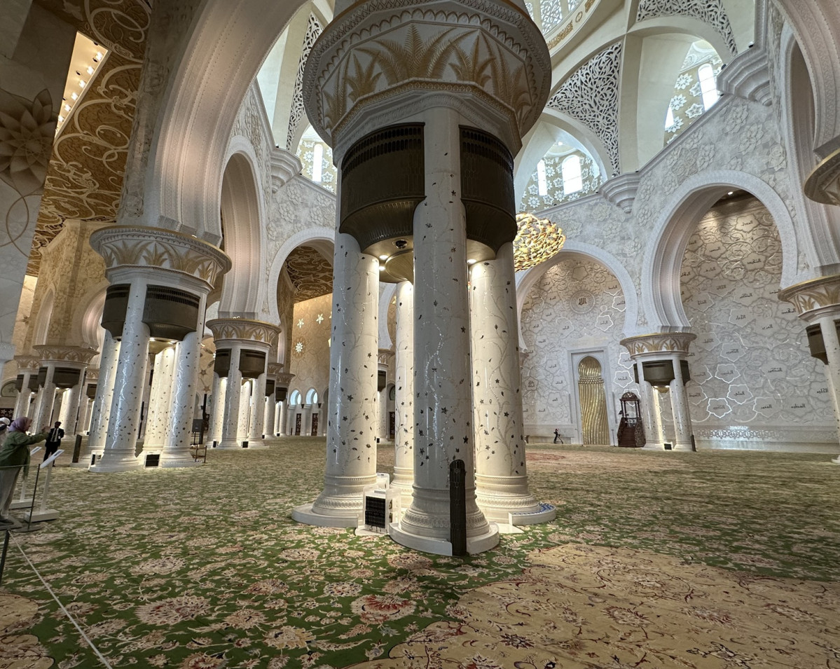 Abu Dhabi, interior  de La Gran Mezquita Shik Zayed, detalle de la alfombra @AAS