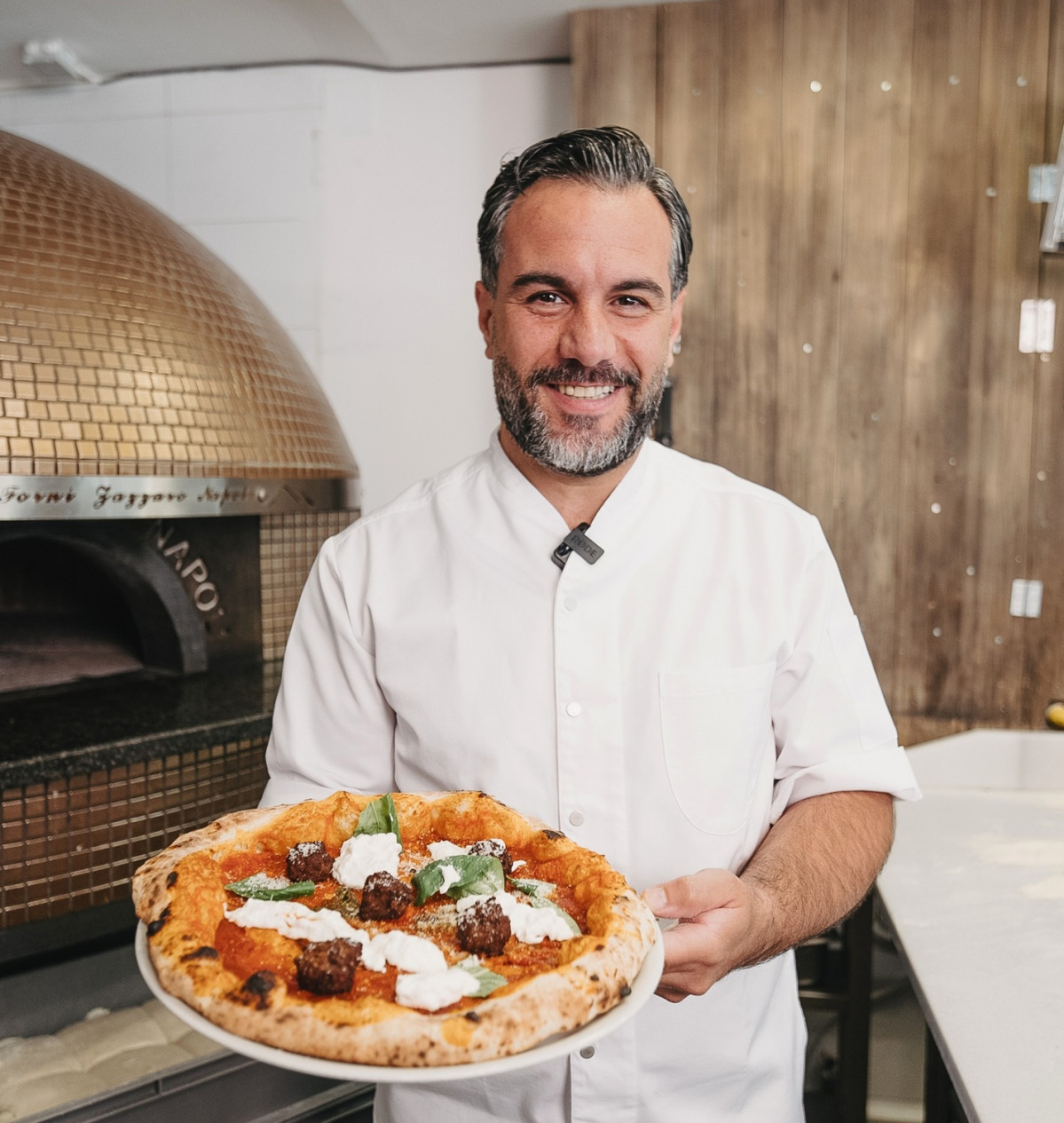 Salvatore Romano, dueu00f1o de Totu00f3 e Peppino