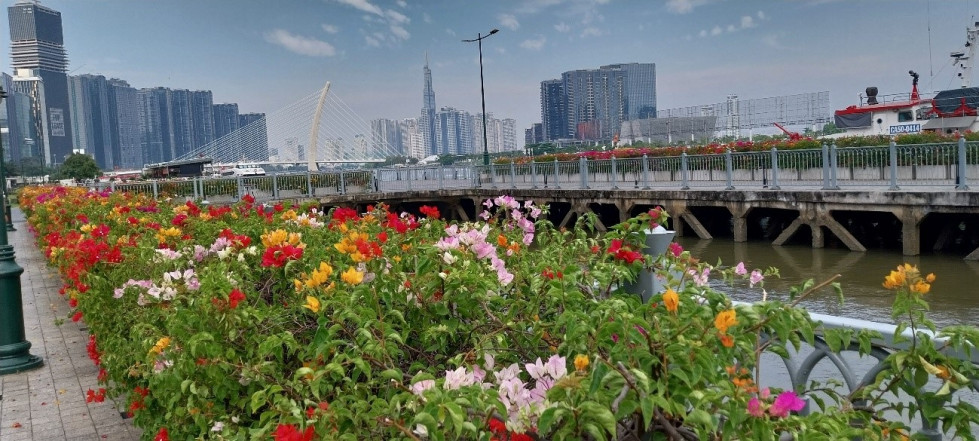 2 Vista de rascacielos