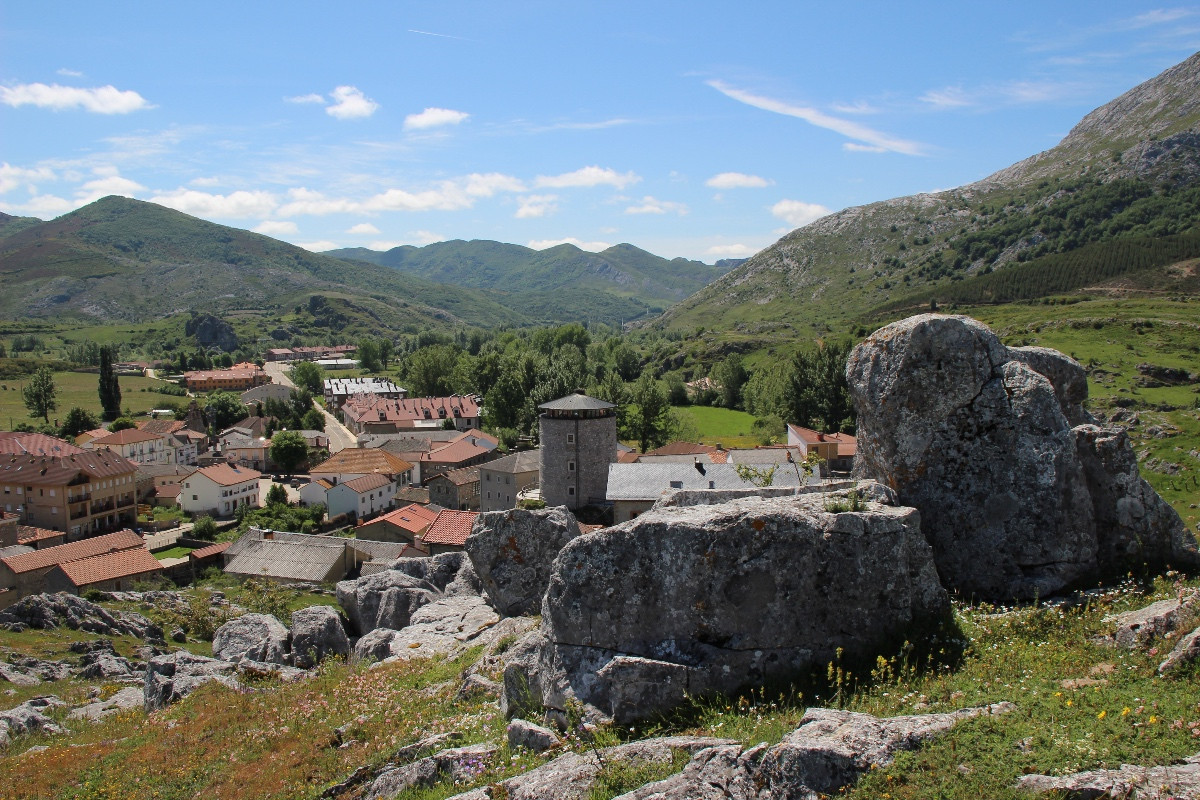 León, Puebla de Lillo