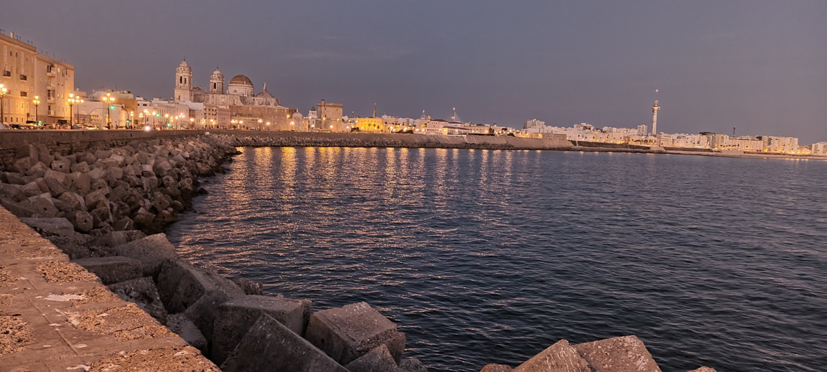 Cadiz, Vista de la catedral