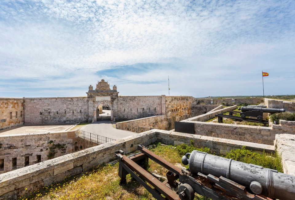 Fortaleza Isabel II, La Mola